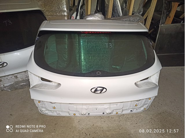 Задняя дверь 73700D3040 HYUNDAI