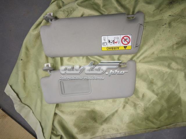 Козырек солнцезащитный автомобиля 7431060F00B1 TOYOTA