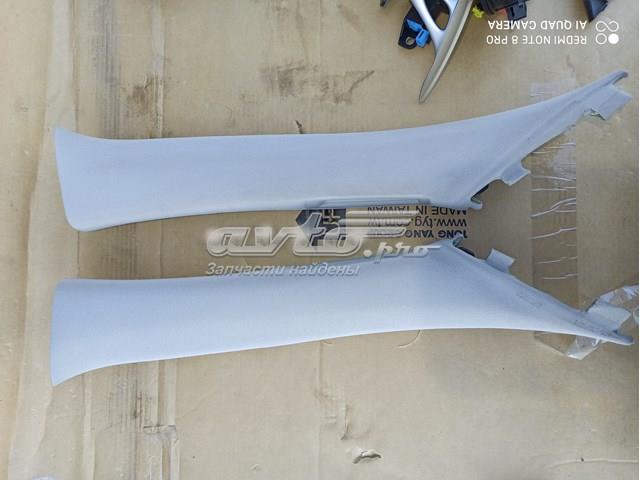 Обшивка стойки кузова внутренняя, передняя правая 769111CA0A NISSAN