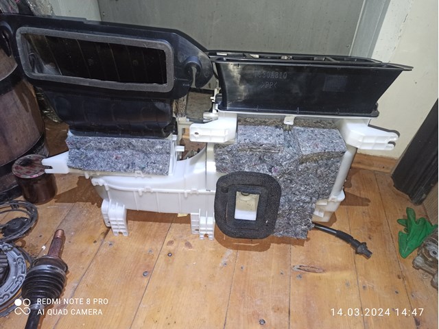 Корпус печки в сборе 7800A518 MITSUBISHI