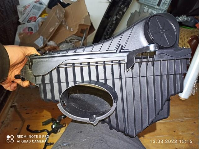 VAG 7P0129607 Корпус фильтра в наличии Ужгород