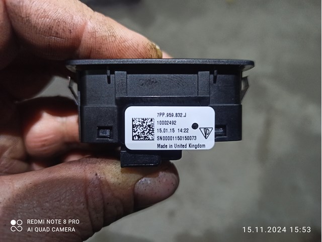 7PP959832J PORSCHE Кнопка салона привода крышки багажника (двери 3/5-й (ляды) купить в Каменское