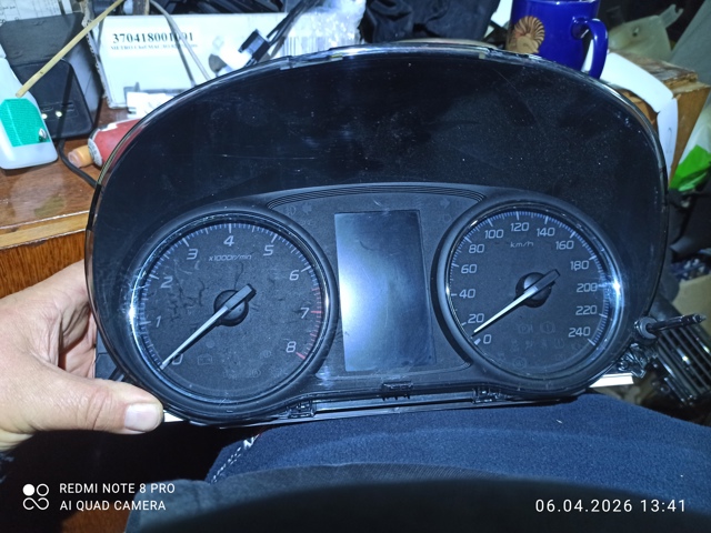 Щиток приборов 8100C832 MITSUBISHI