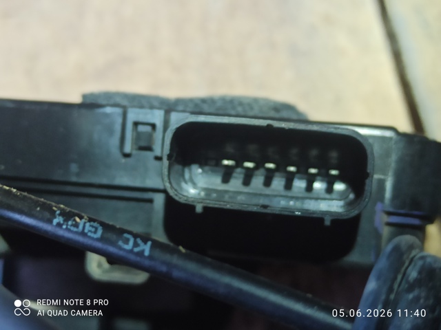 HYUNDAI 813100W000 Замок двери передней левой в наличии Харьков
