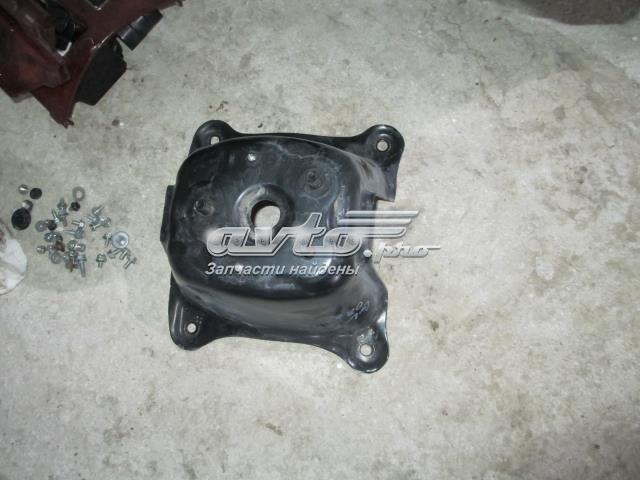 Держатель запасного колеса 8396165J00 SUZUKI