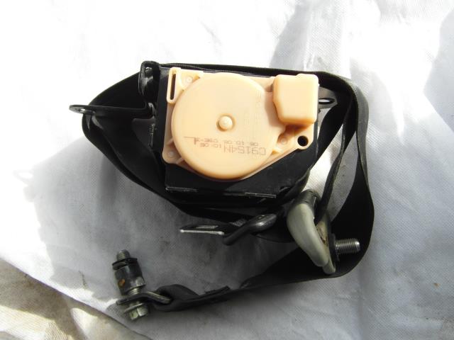Ремень безопасности передний правый 8490165J02BHE SUZUKI