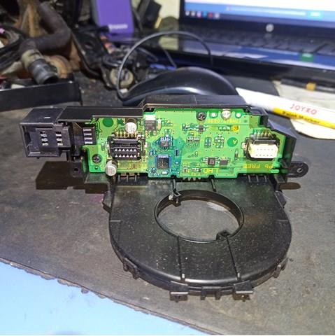 Переключатели подрулевые 8600A739 MITSUBISHI