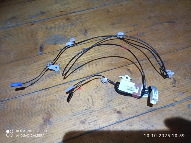 Антенна 8630060880 TOYOTA