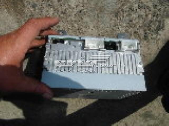 Радиоприемник 8701A112 MITSUBISHI