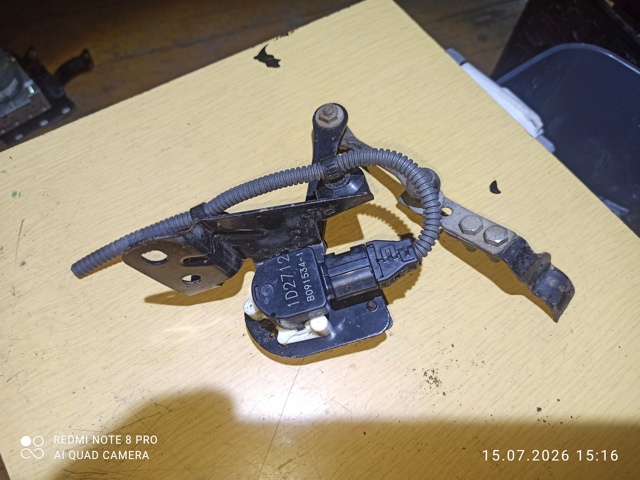 TOYOTA 8940760031 Датчик уровня положения кузова задний правый в наличии Украина