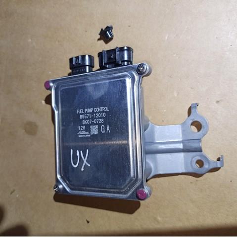 Модуль топливного насоса 8957112010 TOYOTA