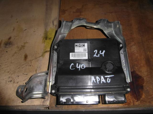 Электронный блок управления двигателем 8966106E50 TOYOTA