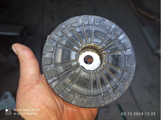 8K0412377C PORSCHE Опора переднего амортизатора купить в Украина