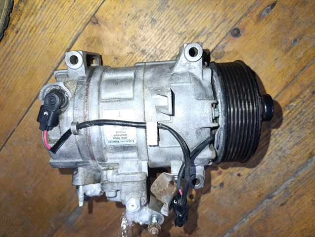 Компрессор кондиционера 926001MS0A NISSAN
