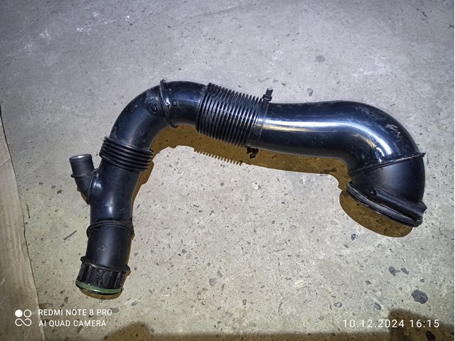 95B128532A PORSCHE Патрубок воздушный, выход воздушного фильтра купить в Одесса