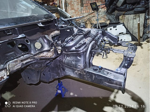 Четверть передняя левая 95B803103YGRV PORSCHE