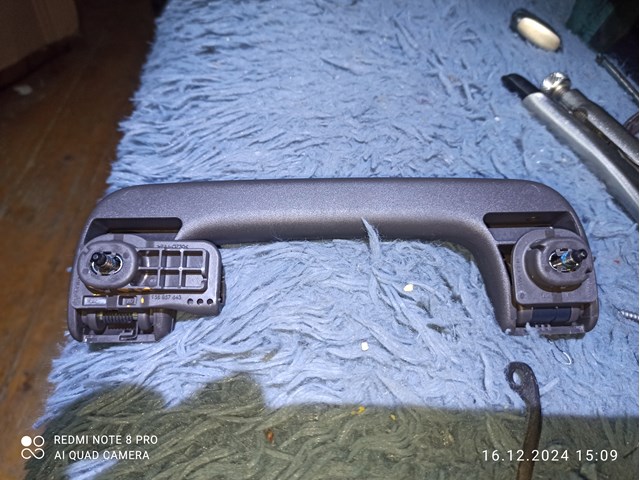 PORSCHE 95B857643OP1 в наличии Кривой Рог