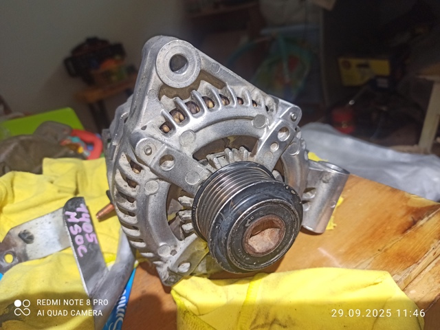 AH2210300AB LAND ROVER Генератор купить в Львов