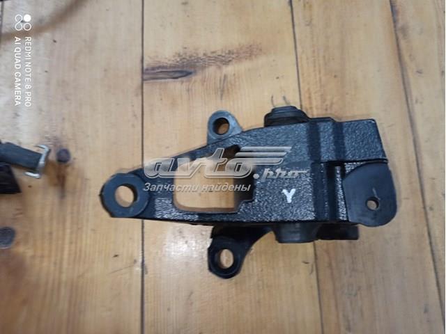 KE6439070C MAZDA Левая подушка двигателя купить в Харьков