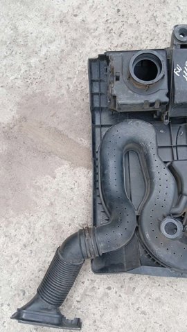 VAG 03C129607N Корпус воздушного фильтра в наличии Одесса