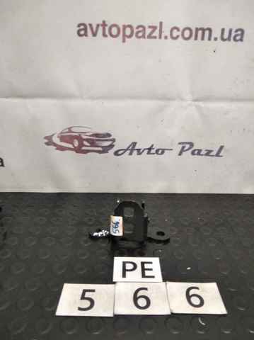 Петля двери передней правой 05074256AA CHRYSLER