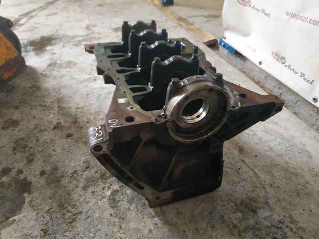 110103691R Блок цилиндров двигателя купить Харьков