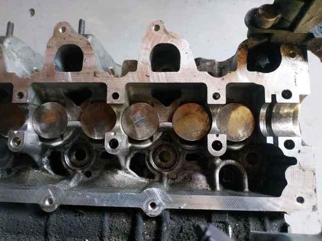110421067R RENAULT Головка блока цилиндров (ГБЦ) купить в Житомир