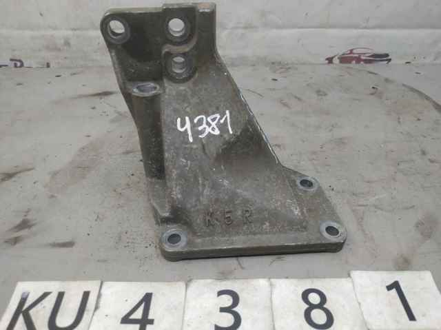 NISSAN 11232JK50A Кронштейн подушки (опоры) двигателя правой в наличии Ужгород