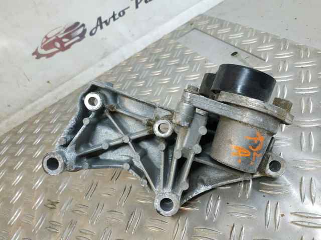 RENAULT 117105124R Кронштейн генератора в наличии Киев