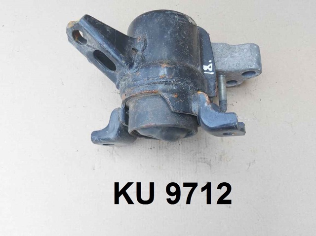 Подушка двигателя 1230526071 TOYOTA