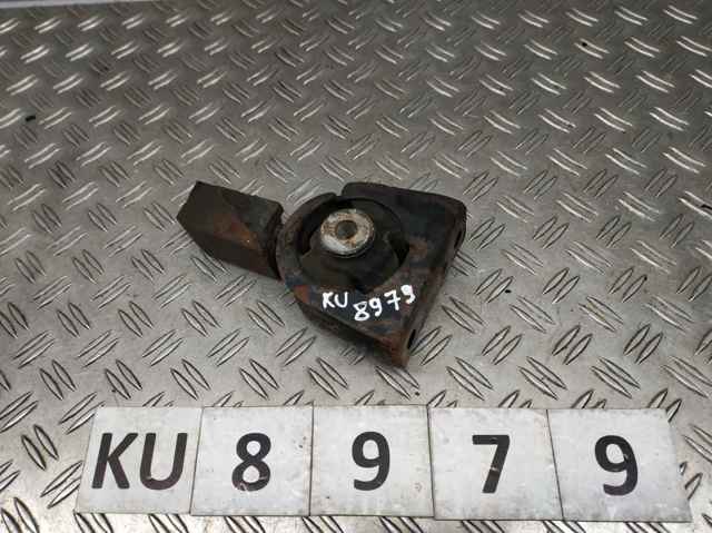 Подушка передней опоры двигателя 123610D030 TOYOTA