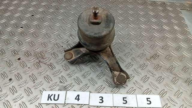 Правая опора двигателя 1236231060 TOYOTA