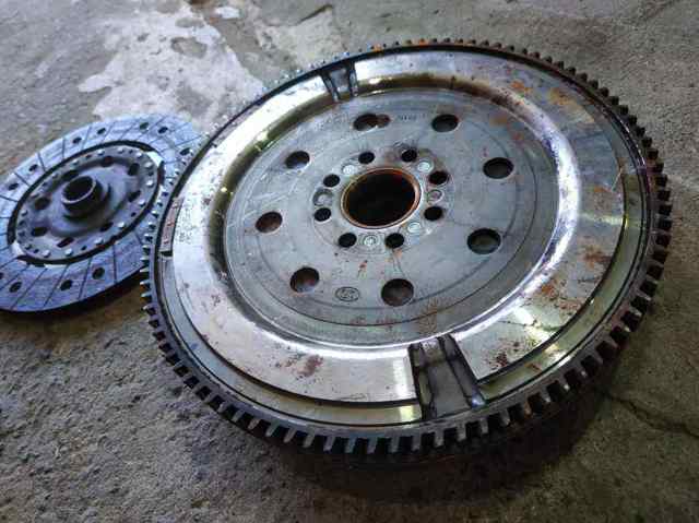 134500R010 TOYOTA Маховик двигателя купить в Львов