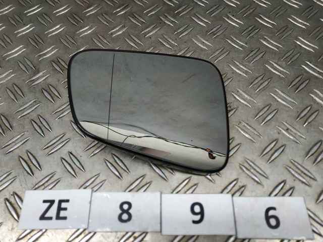 Стекло зеркала заднего вида, правого 1426675 GM