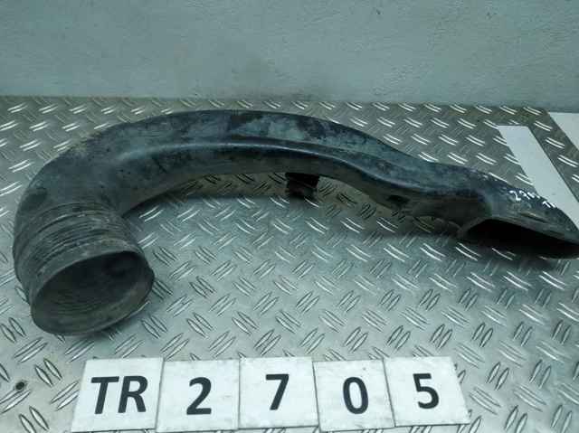 Воздухозаборник 1427096 BMW