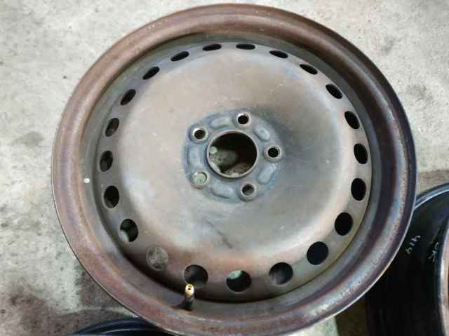 FORD 1460661 Диски колесные стальные (штампованные) в наличии Хмельницкий