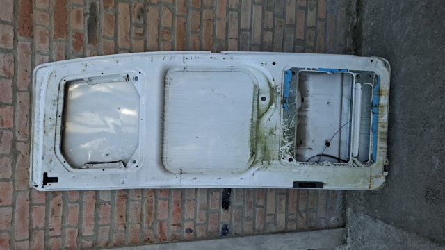 1561317 FORD Дверь фургона задняя распашная левая купить в Каменское