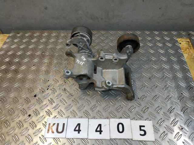 Натяжная планка поликлинового ремня 1662030010 TOYOTA