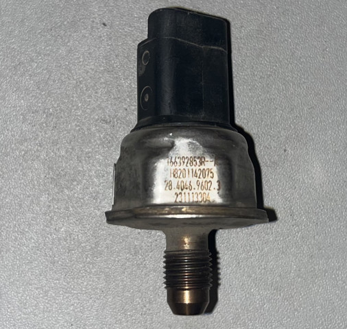 166392853R RENAULT Датчик давления топлива купить в Винница