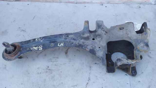 FORD 1780077 Цапфа задняя левая в наличии Житомир