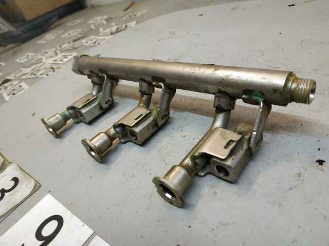 FORD 1798431 Распределитель топлива (рампа) в наличии Каменское