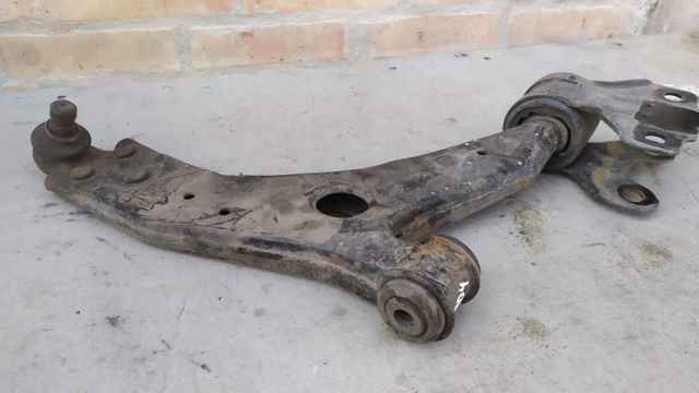 FORD 1865168 Нижний рычаг в наличии Каменское