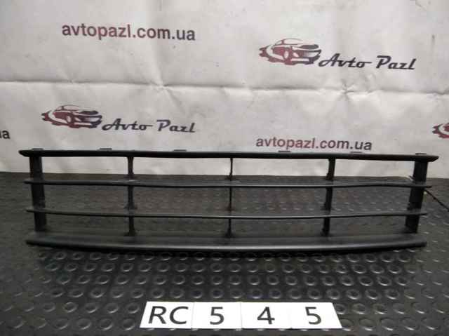 Решетка переднего бампера 1Z0853677C VAG