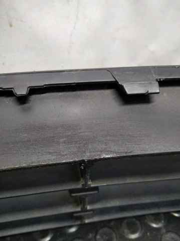 1Z0853677C Решетка бампера переднего купить Ужгород