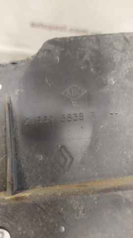 RENAULT 215595838R Воздуховод (дефлектор) радиатора в наличии Тернополь