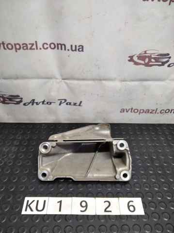 22116784828 BMW Кронштейн подушки (опоры) двигателя правой купить в Одесса
