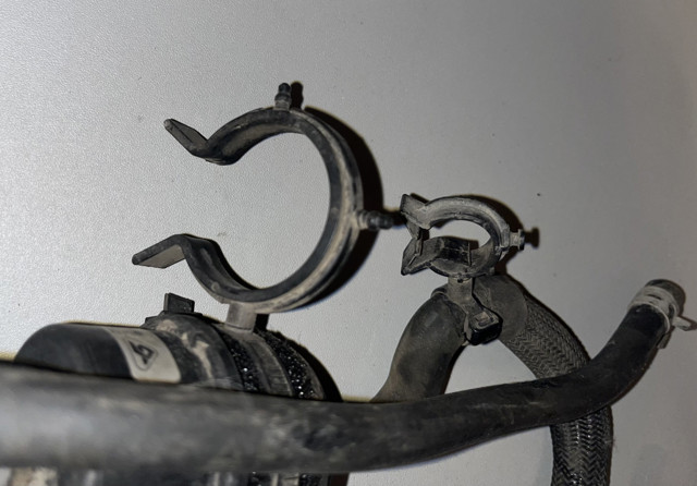 223724344R RENAULT купить в Ужгород
