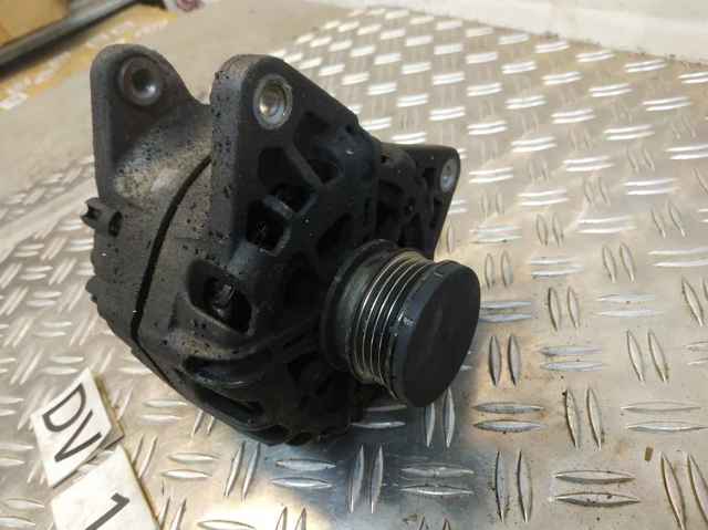 231007582R RENAULT Генератор купить в Украина