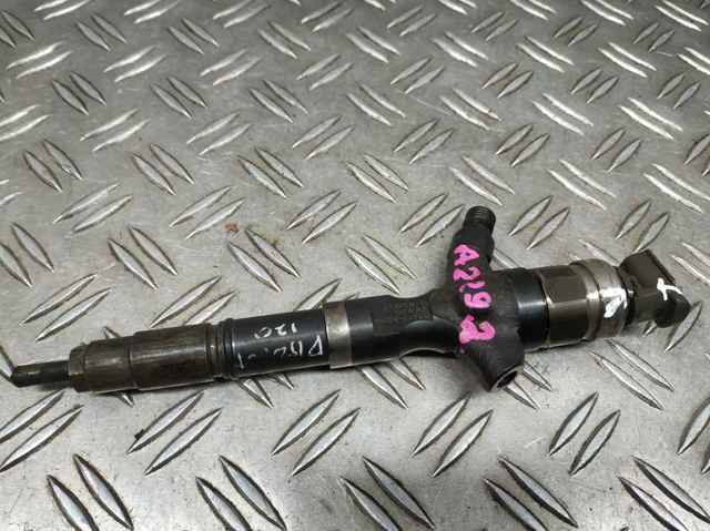 TOYOTA 2367030280 Форсунка впрыска топлива в наличии Павлоград