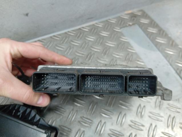 237100386R RENAULT Модуль управления (ЭБУ) двигателем купить в Черкассы